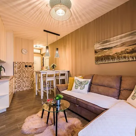 Rustica Nocte Boutique Apartments Pozega Exterior foto