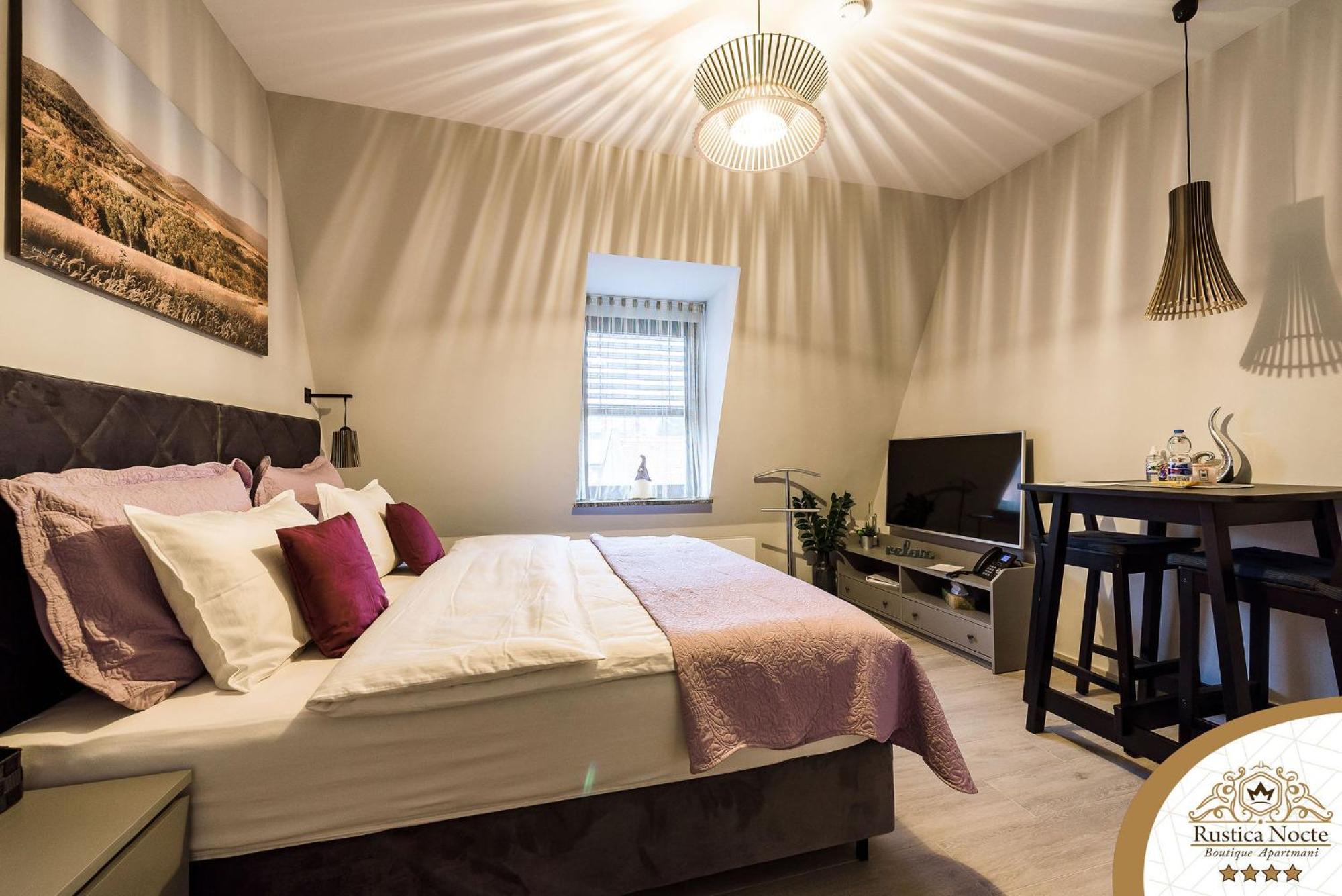 Rustica Nocte Boutique * Pozega